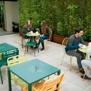 Hostel Pere Tarres, Barcelona