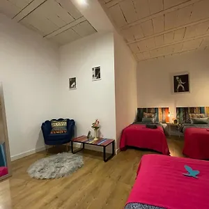 Hostel Rooms In Gothic, Barcelona